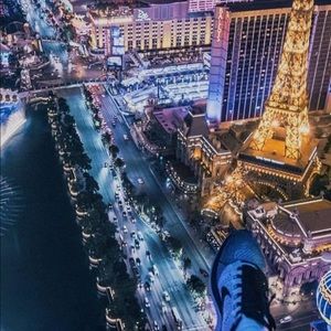 Meet your Posher, Elvis